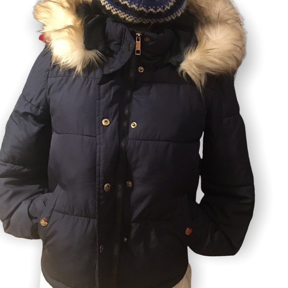 Atmosphere Hooded Jacket - Picture 4 of 8